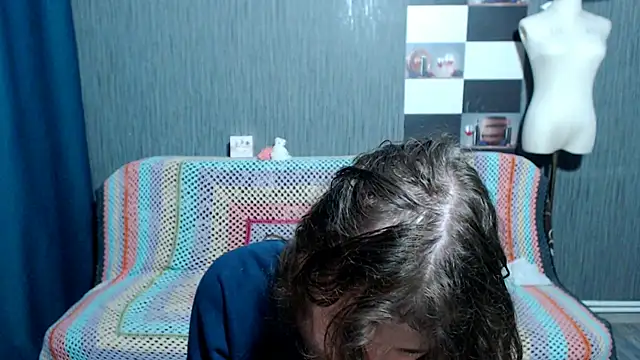 pa1e pr1ncess online show from March 25, 7:19 am