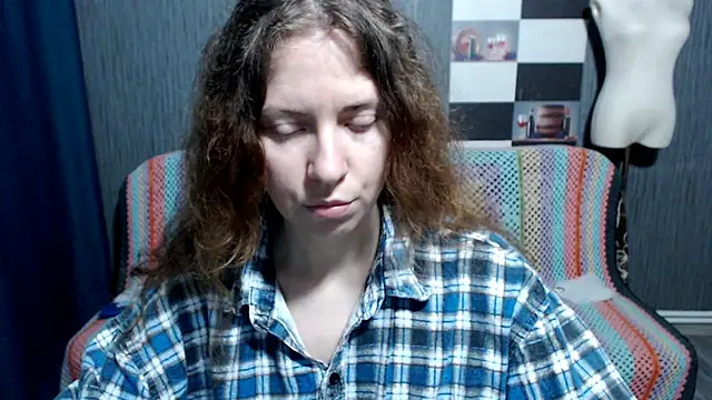 pa1e pr1ncess online show from March 29, 5:20 am