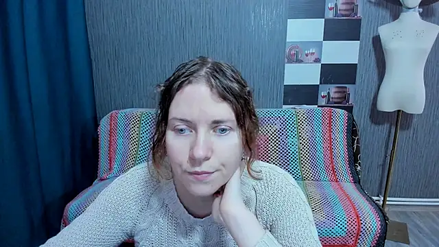 pa1e pr1ncess online show from February 1, 7:50 am