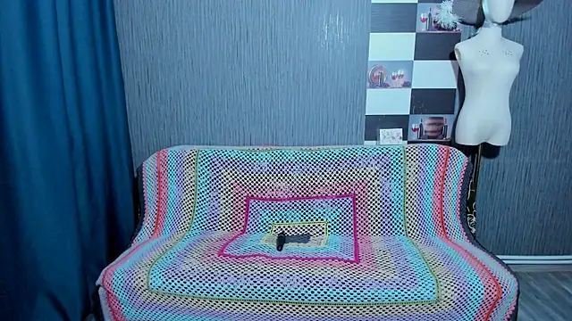 pa1e pr1ncess online show from March 12, 6:28 am