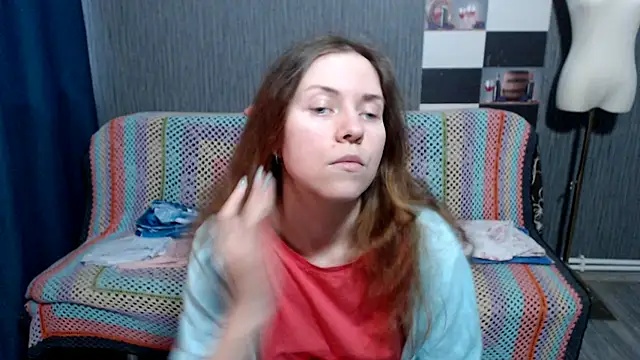 pa1e pr1ncess online show from April 5, 8:54 am