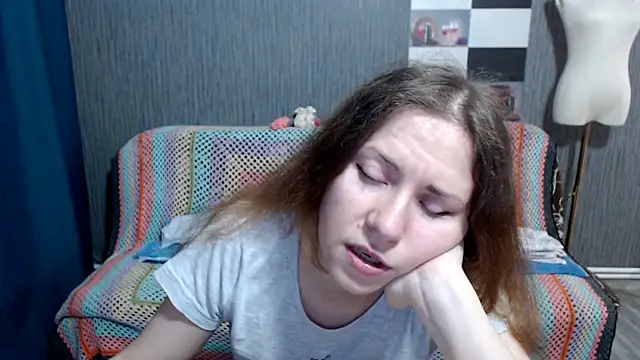 pa1e pr1ncess online show from April 11, 5:48 am