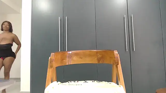 katt008 online show from March 28, 5:30 am