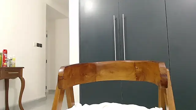 Snapshot of katt008 chatting on June 15, 4:34 am katt008 online show from June 15, 4:34 am