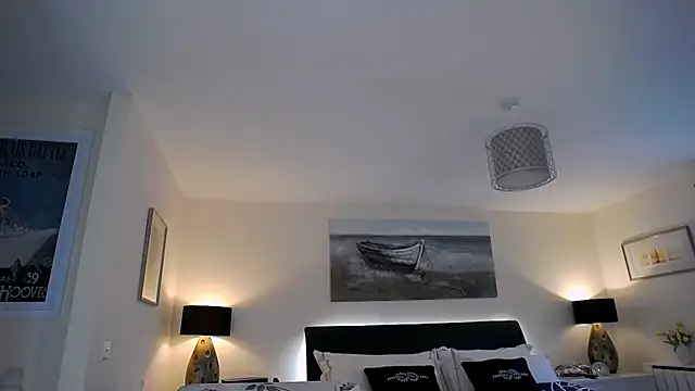 AlbanyWhite online show from May 18, 11:59 am