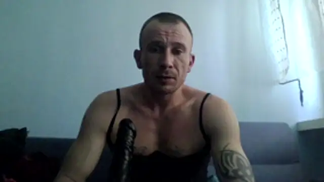 chceciedalsiebie online show from March 15, 8:21 am