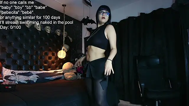 Snapshot of AlexHoe_ chatting on July 8, 6:52 pm AlexHoe online show from July 8, 6:52 pm