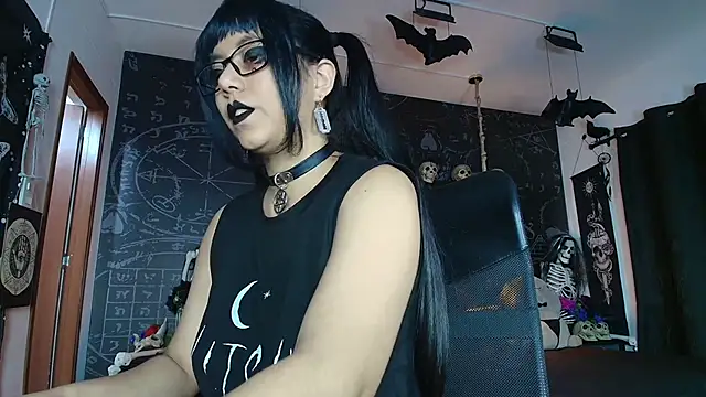 Snapshot of AlexHoe_ chatting on February 20, 7:05 pm AlexHoe online show from February 20, 7:05 pm