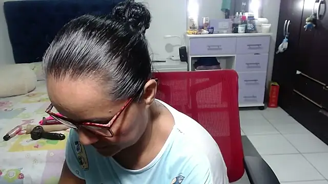 pervert mommy  online show from February 14, 10:15 am