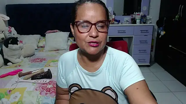 pervert mommy  online show from February 8, 1:09 pm