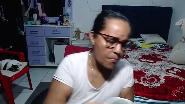 pervert mommy  online show from May 22, 12:52 am