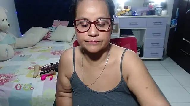pervert mommy  online show from April 23, 9:27 am