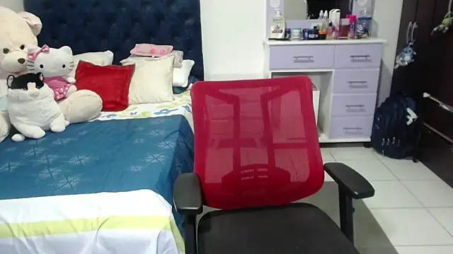 pervert mommy  online show from November 23, 12:15 pm