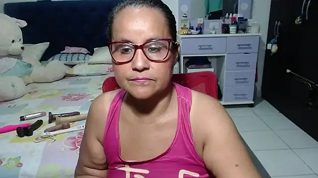 pervert mommy  online show from February 11, 10:15 am