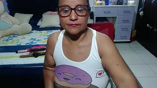 pervert mommy  online show from March 5, 9:28 am