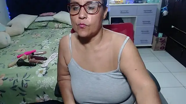 pervert mommy  online show from March 22, 12:40 pm