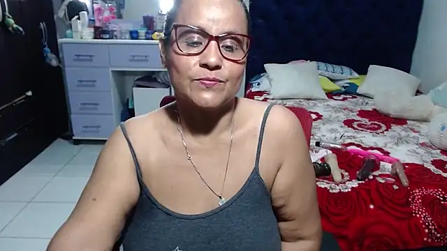 pervert mommy  online show from May 23, 10:03 am