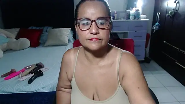 pervert mommy  online show from February 3, 10:42 am