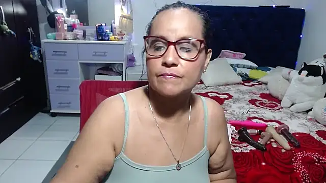 pervert mommy  online show from May 26, 10:35 am