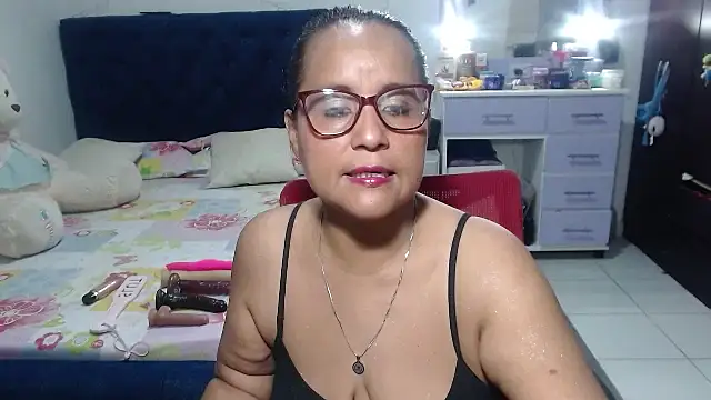 pervert mommy  online show from April 18, 10:28 am