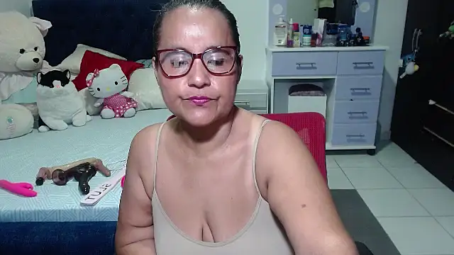 pervert mommy  online show from November 10, 10:20 am