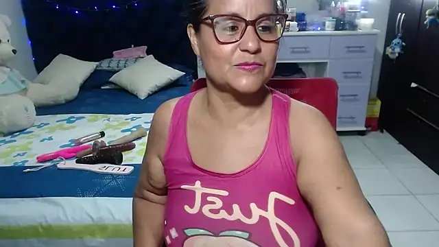 pervert mommy  online show from March 10, 10:41 am