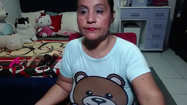 Snapshot of pervert_mommy_ chatting on September 19, 9:35 am pervert mommy online show from September 19, 9:35 am