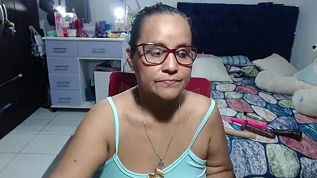 pervert mommy  online show from May 30, 10:54 am