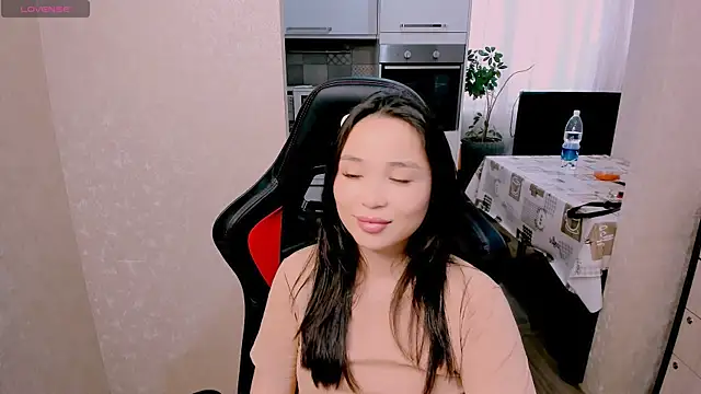 AyaMoon online show from November 3, 6:40 am