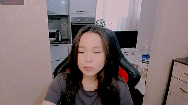 AyaMoon online show from December 4, 4:55 am