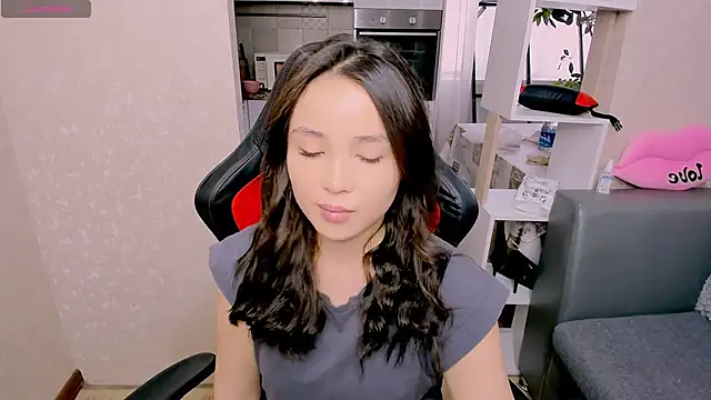 AyaMoon online show from October 13, 4:58 am
