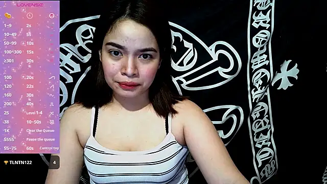 Snapshot of _preciousmoira_ chatting on July 2, 1:28 am preciousmoira online show from July 2, 1:28 am