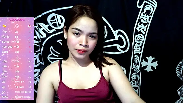  preciousmoira  online show from May 8, 2:32 pm