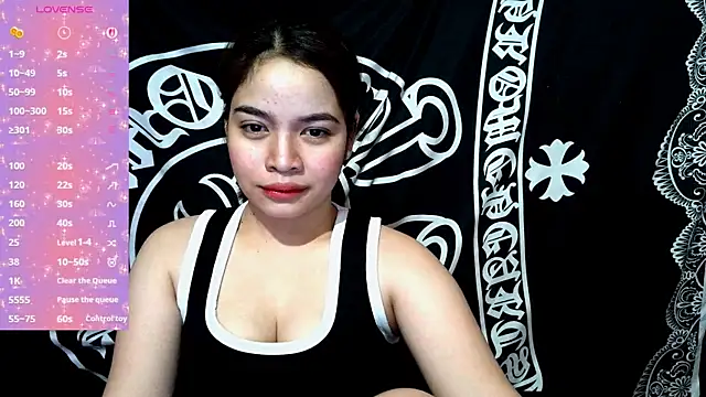 Snapshot of _preciousmoira_ chatting on July 13, 12:10 am preciousmoira online show from July 13, 12:10 am