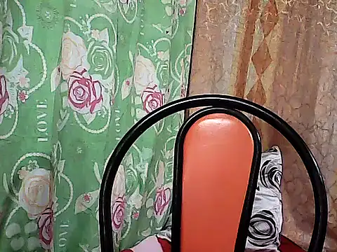 hotwetgran online show from December 19, 2:08 pm