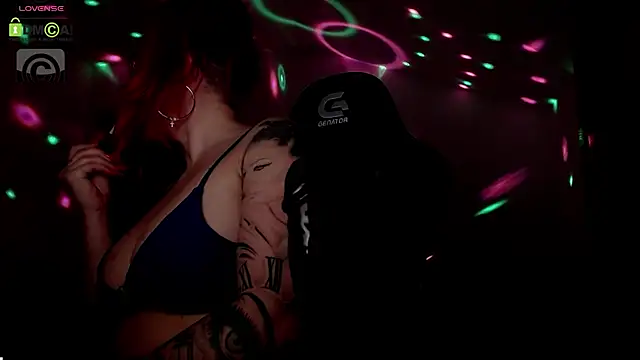 SonyaDevon online show from April 9, 3:08 am