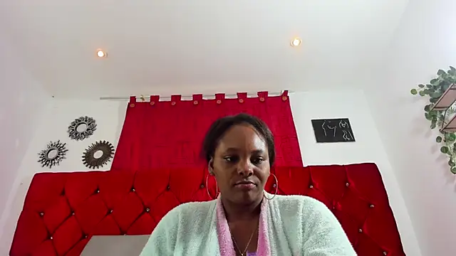 Snapshot of harleyevaans chatting on March 6, 12:41 pm harleyevaans online show from March 6, 12:41 pm