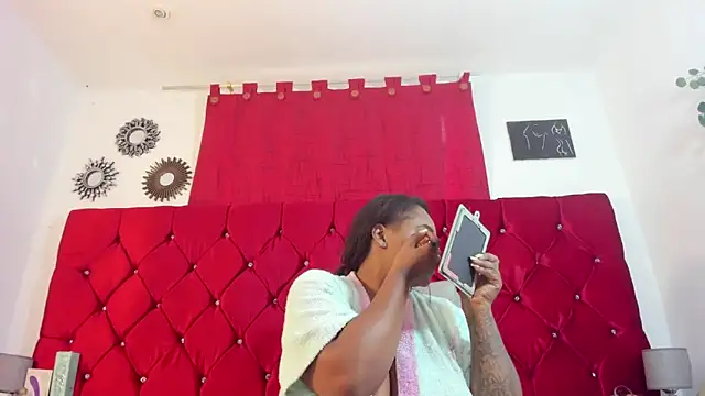 Snapshot of harleyevaans chatting on March 13, 12:13 pm harleyevaans online show from March 13, 12:13 pm