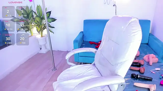 Snapshot of Pamela_roberts chatting on February 14, 5:36 pm Pamela roberts online show from February 14, 5:36 pm