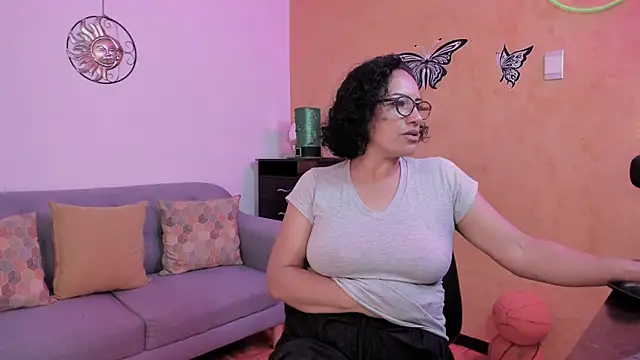 scarlet wet online show from November 18, 12:37 am