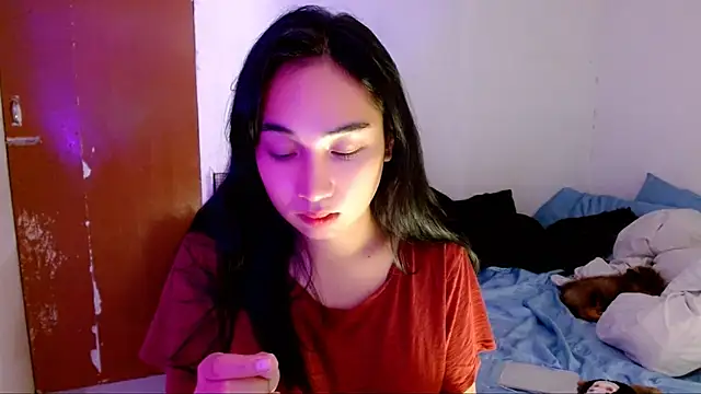 Snapshot of SweetLilly_18 chatting on September 24, 5:08 pm SweetLilly 18 online show from September 24, 5:08 pm