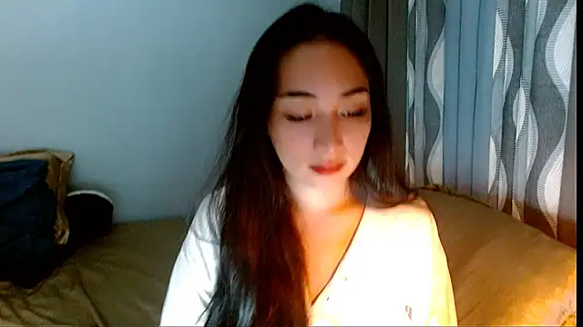 SweetLilly 18 online show from February 25, 1:00 pm