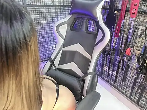 EVA BDSM online show from June 9, 1:50 am