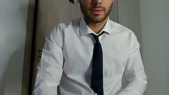 Snapshot of Justynn1 chatting on March 14, 3:04 am Justynn1 online show from March 14, 3:04 am