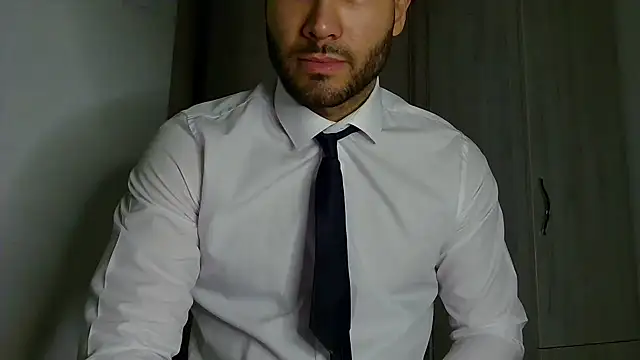 Justynn1 online show from May 17, 2:11 am