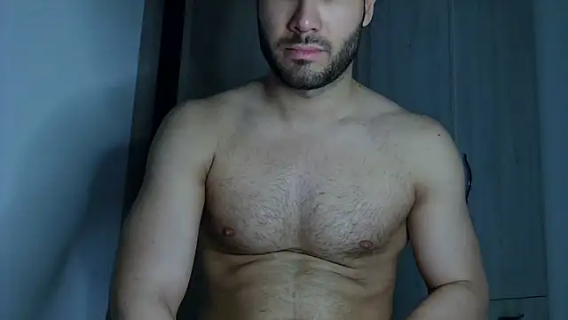 Justynn1 online show from May 27, 9:55 pm