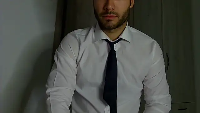 Snapshot of Justynn1 chatting on October 20, 8:53 pm Justynn1 online show from October 20, 8:53 pm