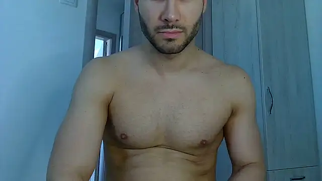 Snapshot of Justynn1 chatting on June 17, 5:18 am Justynn1 online show from June 17, 5:18 am