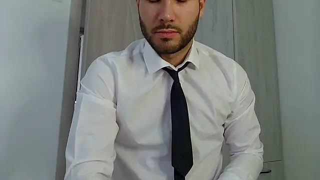 Snapshot of Justynn1 chatting on March 18, 6:28 am Justynn1 online show from March 18, 6:28 am