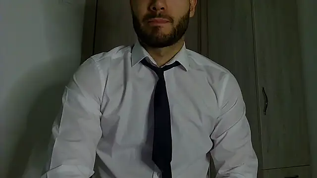 Justynn1 online show from November 23, 5:28 am